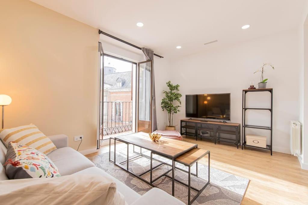 Espectacular Apartamento Plaza Mayor Madrid Exterior photo