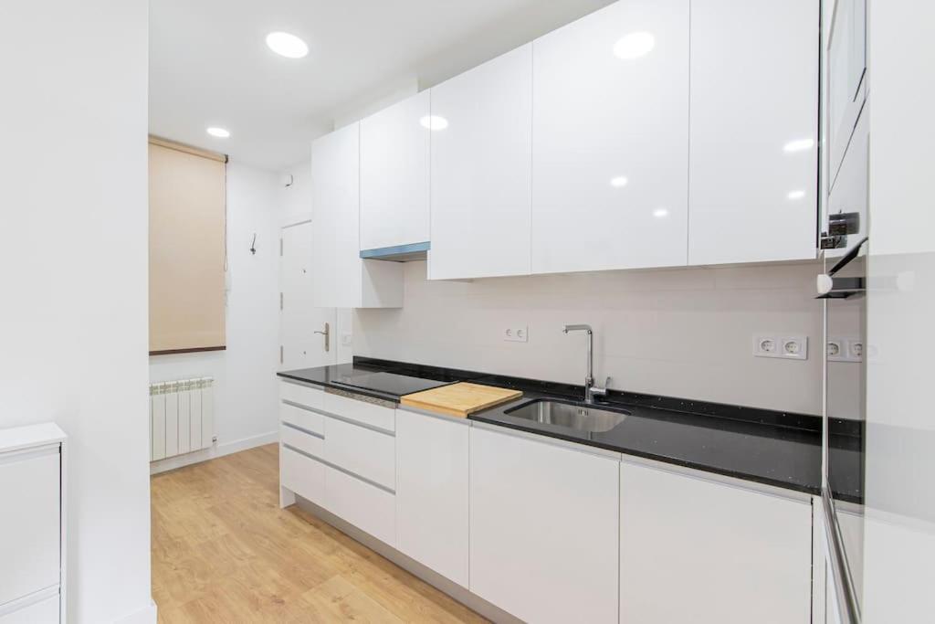 Espectacular Apartamento Plaza Mayor Madrid Exterior photo